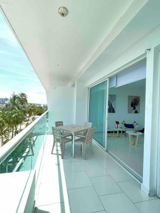Espectacular Apto En Cartagena Con Salida Directa A La Playa Appartement Buitenkant foto
